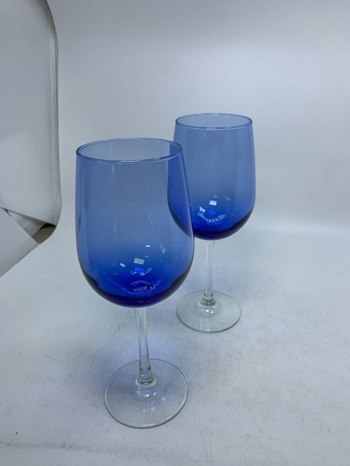 2 BLUE GLASS WINE GLASSES.