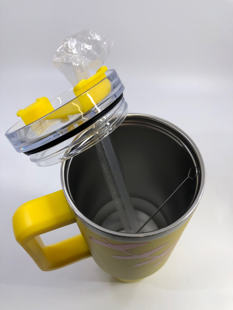 NEW SOFTBALL TUMBLER W/STRAW.