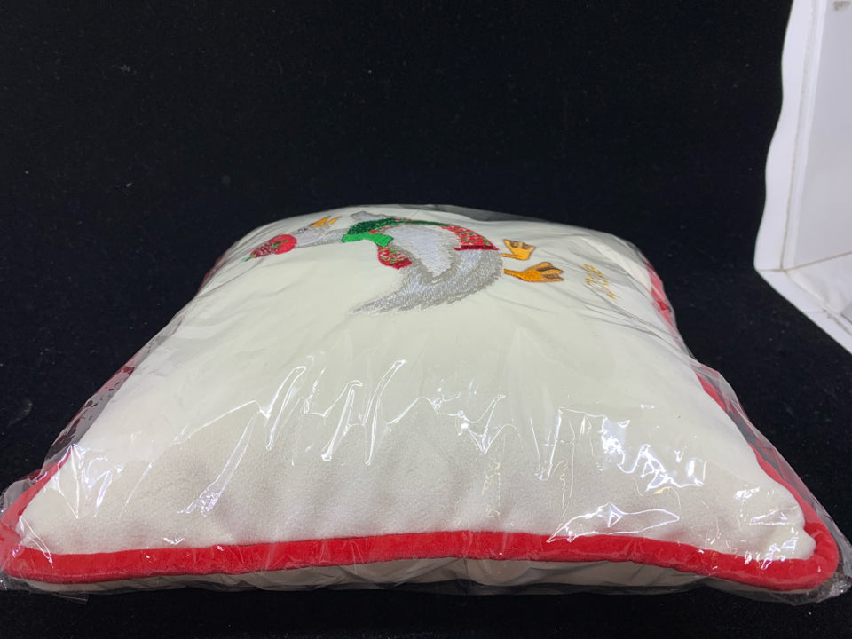 DALE DUCK SQUARE ACCENT PILLOW.