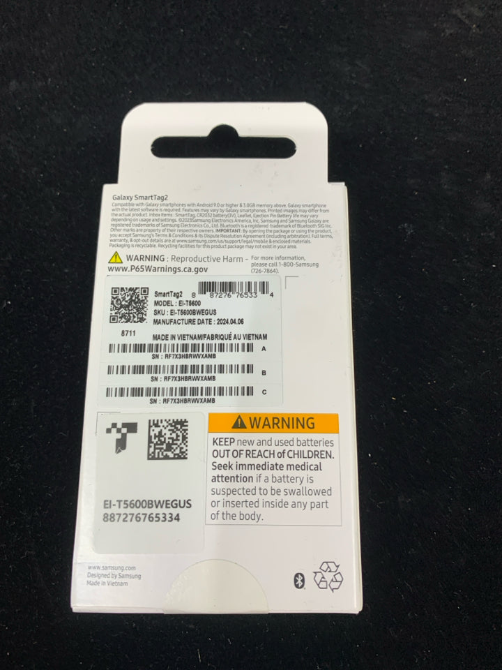 NIB GALAXY SMART TAG 2 SAMSUNG.