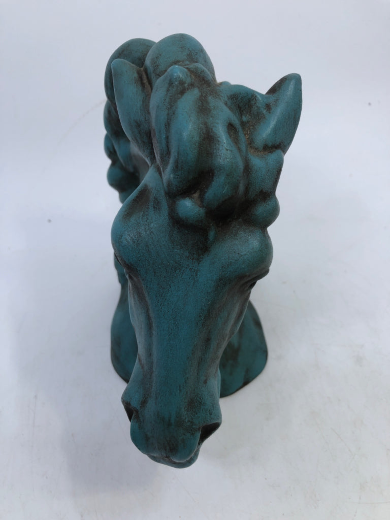 TEAL CERAMIC HORSE HEAD.
