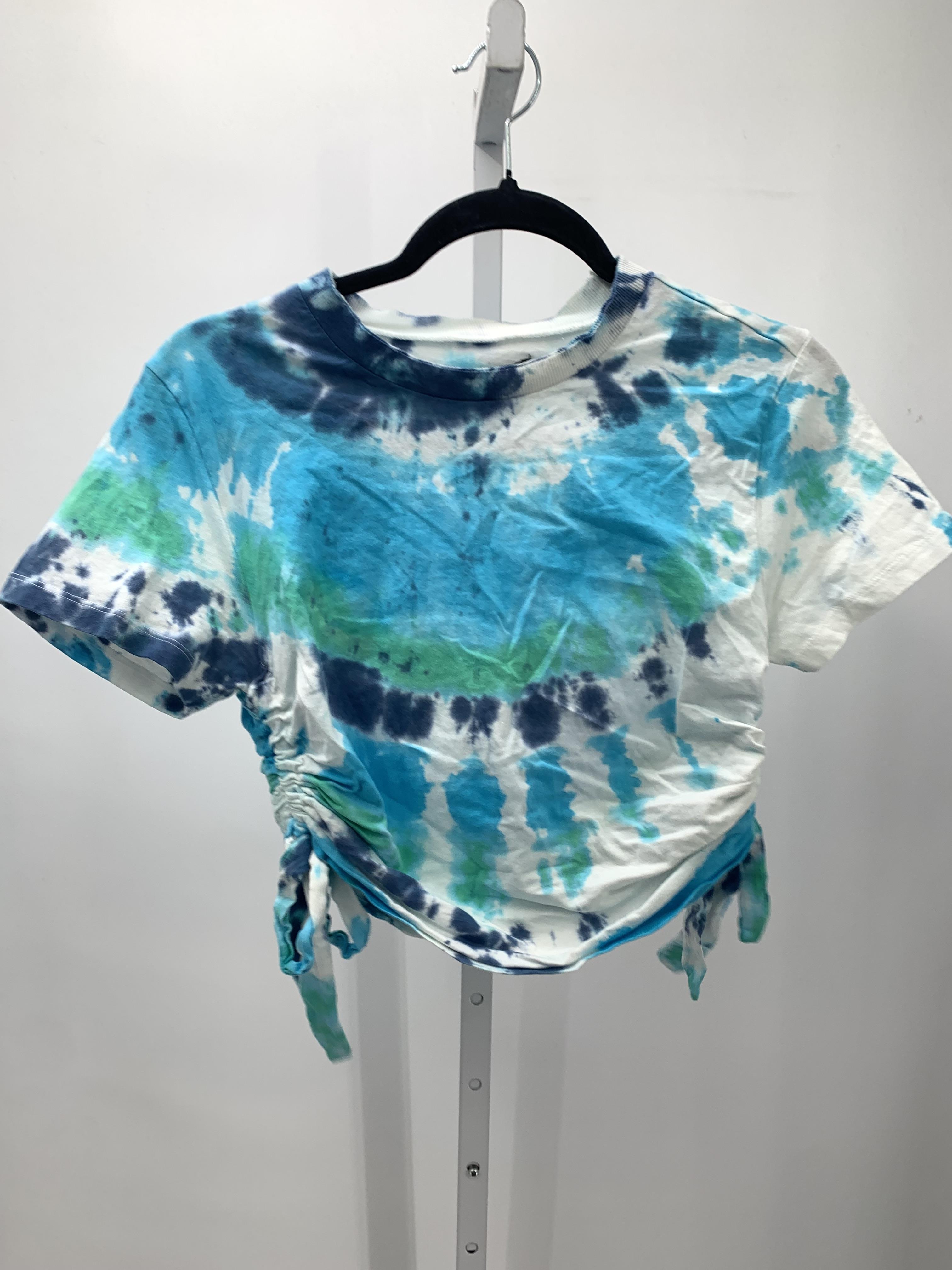 Urban Outfitters Size Large Juniors Short Sleeve Shirt
