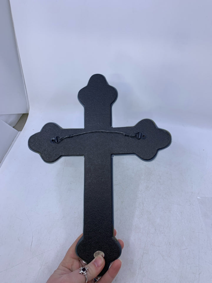 MIRRORED/ETCHED CROSS WALL HANGING.
