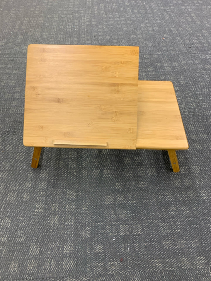 ADJUSTABLE WOODEN LAP DESK W/DRAWER.