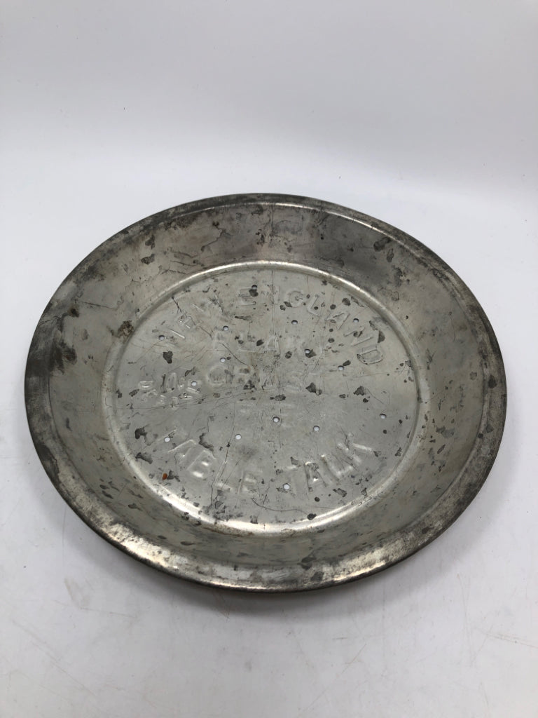 VTG TABLE TALK PIE DISH.