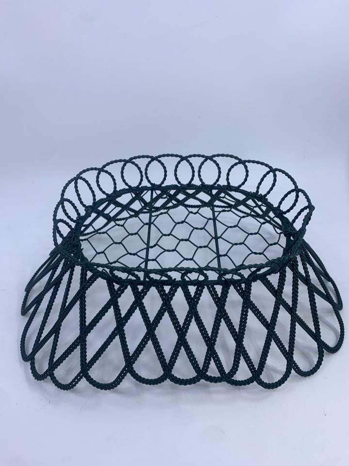 DARK GREEN WIRE BASKET FLARED TOP.