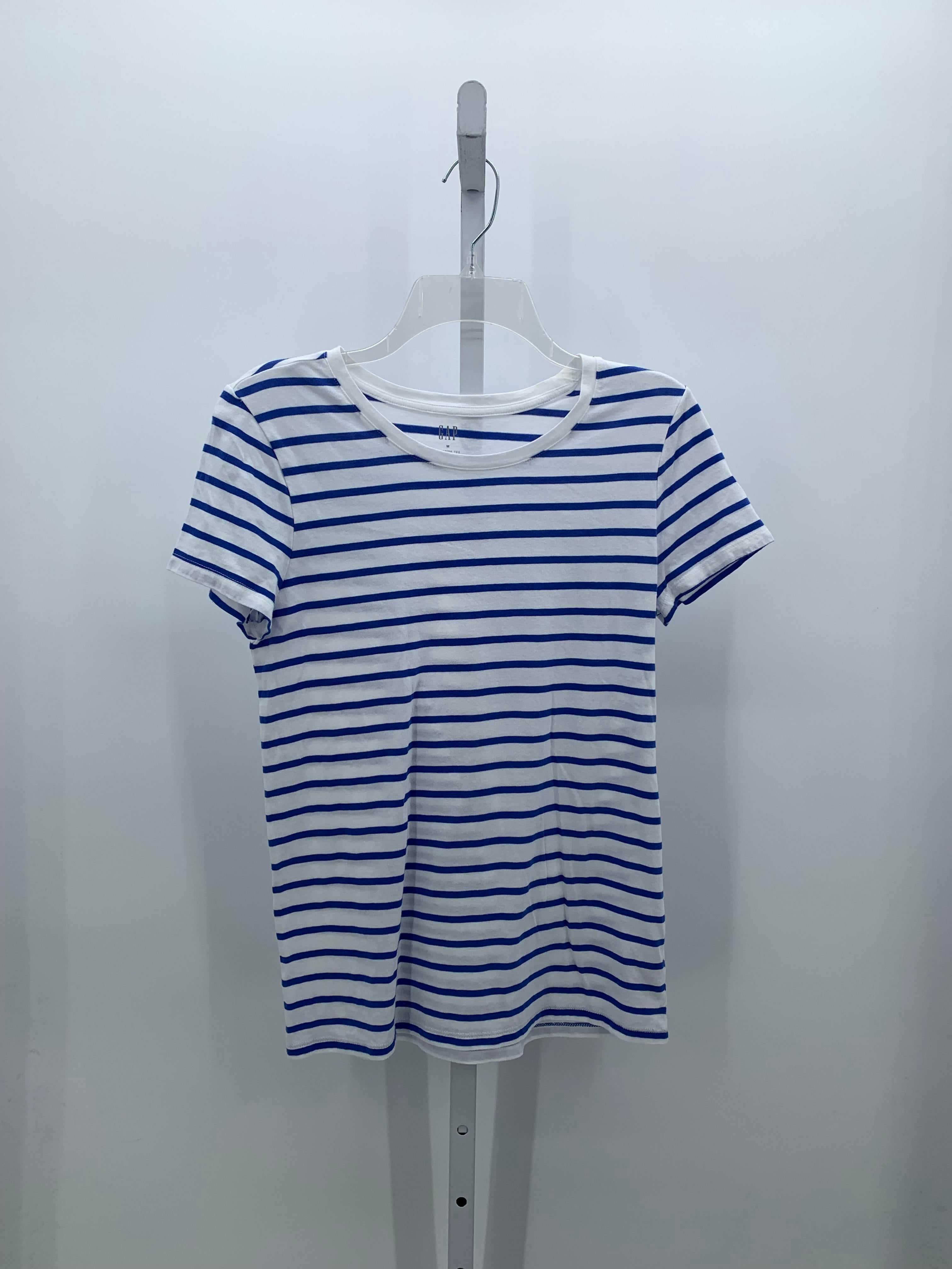 Gap Size Medium Misses Short Sleeve Shirt