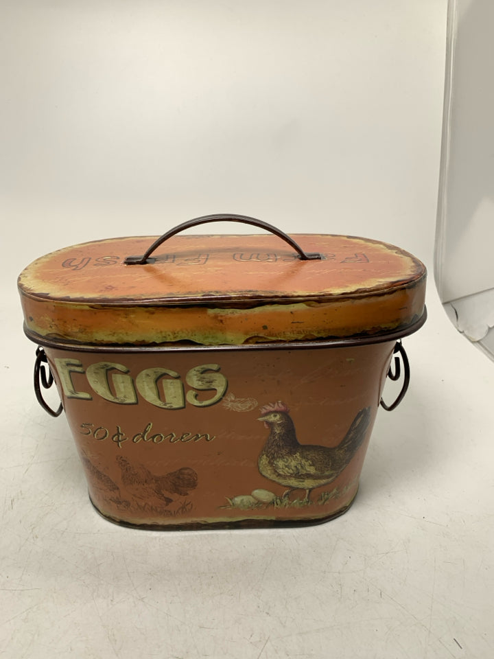 METAL EGGS OVAL BUCKET W/ LID.