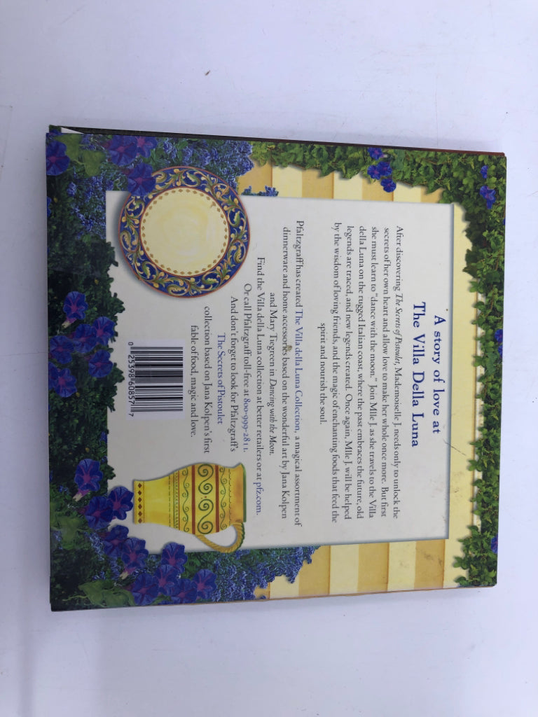 16PC SVC 4- VILLA DELLA LUNA DISH SET W/BOOK.