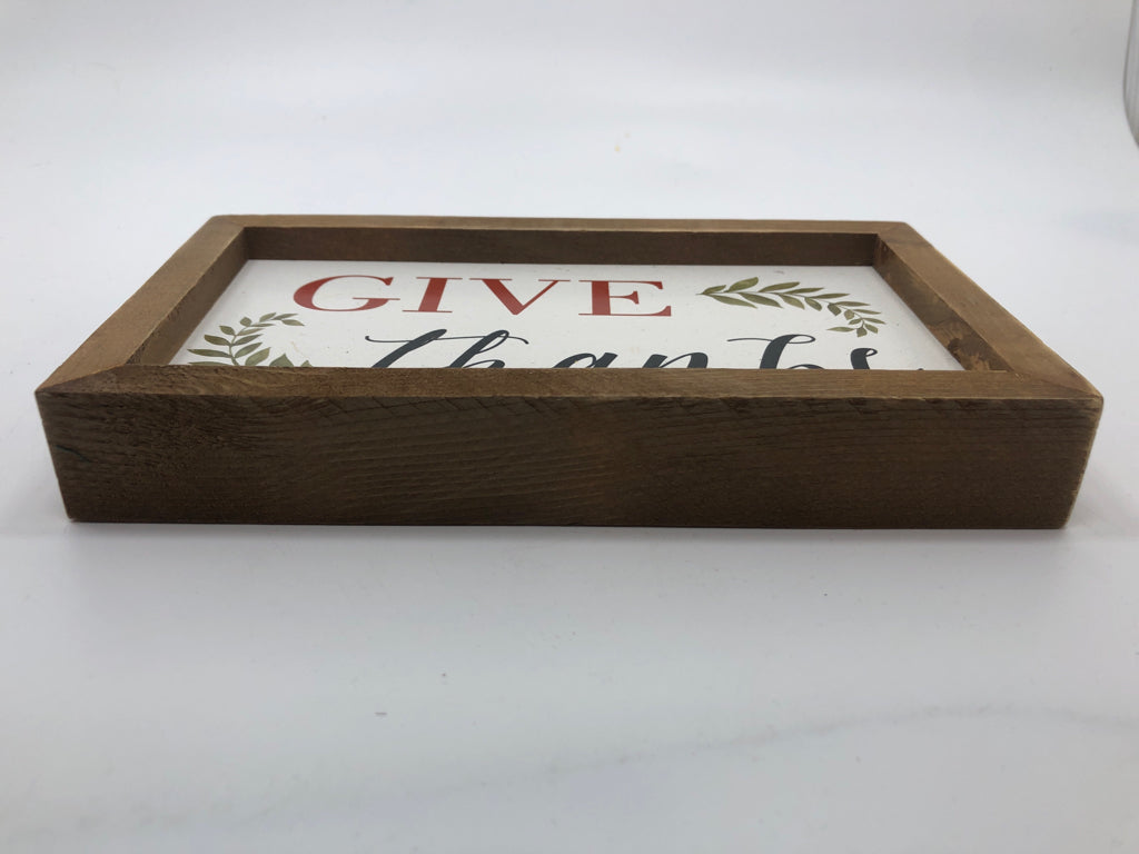 "GIVE THANKS" WOOD BLOCK SIGN.