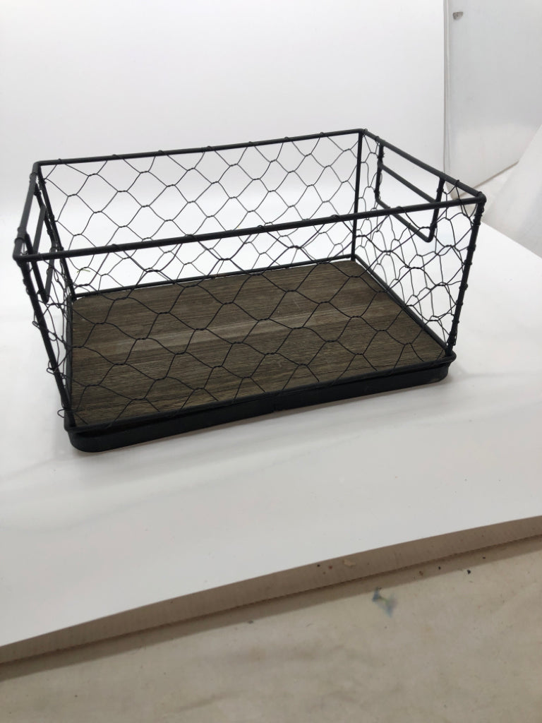 RUSTIC WIRE BASKET.