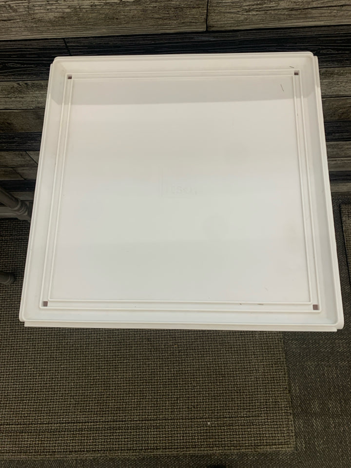 WHITE STACKABLE CUBE STORAGE W/3 CUBBIES, ORGANIZER&LOCKS TOGETHER.