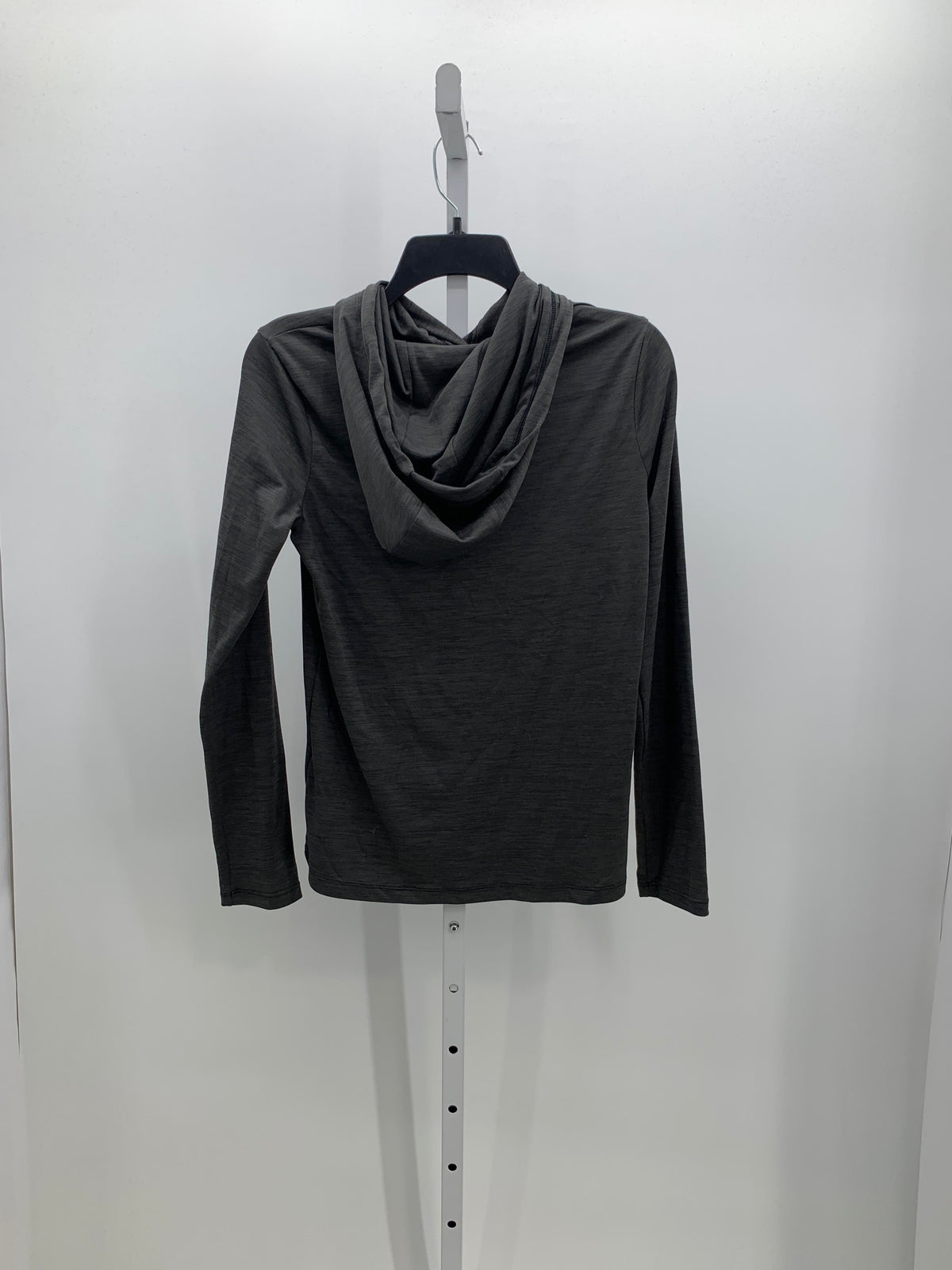 Under Armour Size X Small Misses Long Sleeve Shirt
