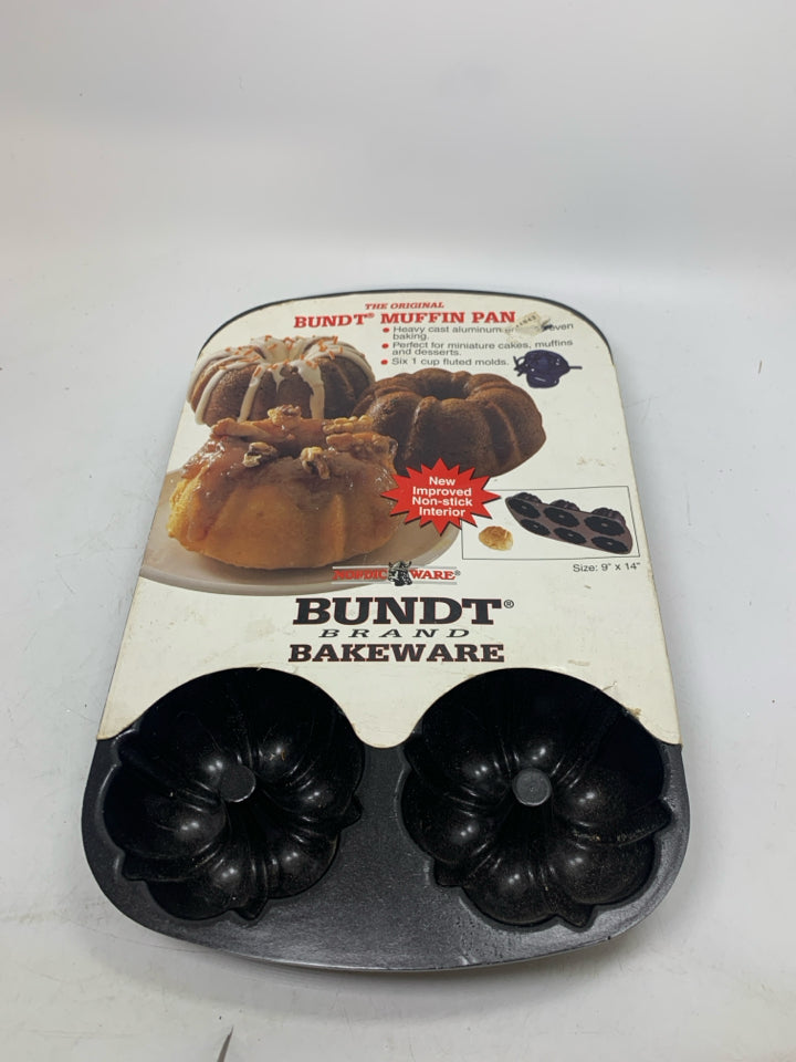 VTG NEW MINI BUNDT PAN.