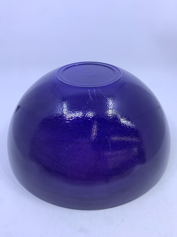 BLUE SMOKEY CENTERPIECE BOWL.