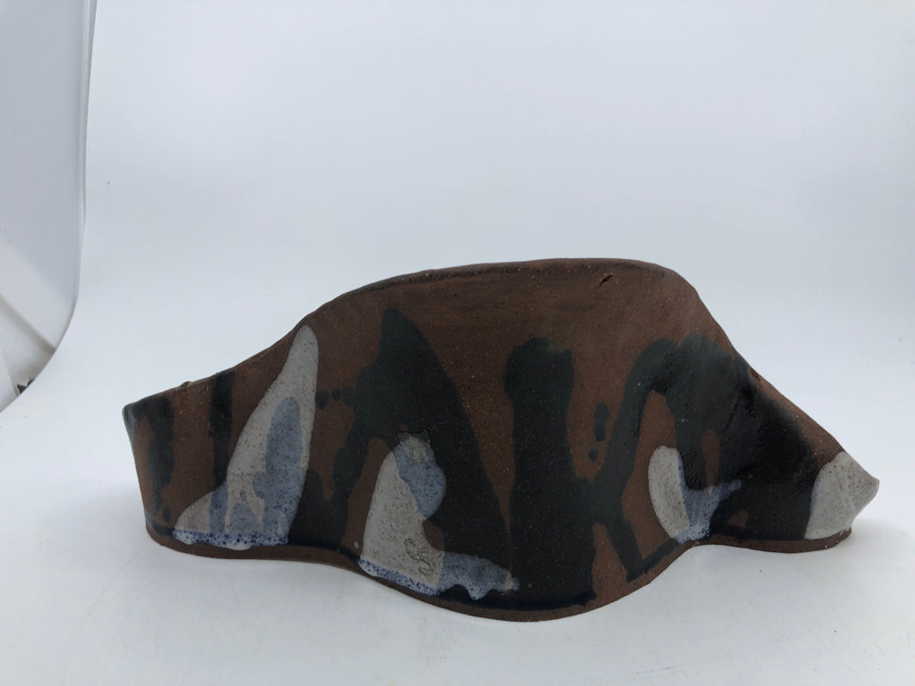 POTTERY FREE FORM INCENSE HOLDER WHITE,BLUE,BLACK DRIP GLAZE.