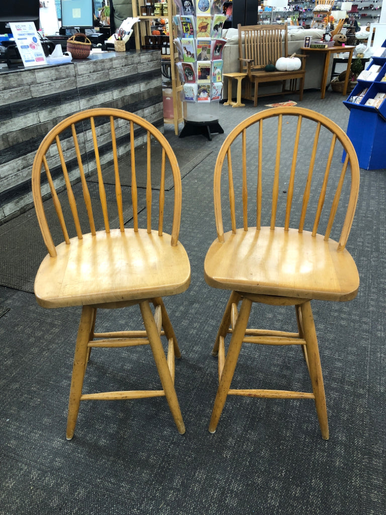 2 OAK WOOD SWIVEL CHAIRS.