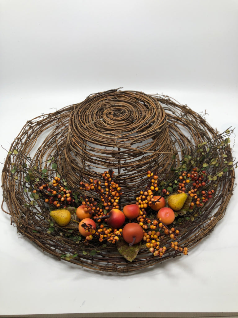 TWIG HAT W/FALL FOLIAGE.