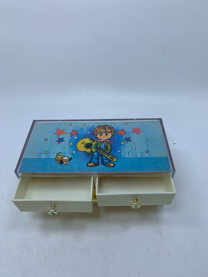 VTG PLASTIC 5 DRAWER KIDS JEWELRY BOX W/ BOY HOLDING GUITAR BRITISH DESIGN REGIS