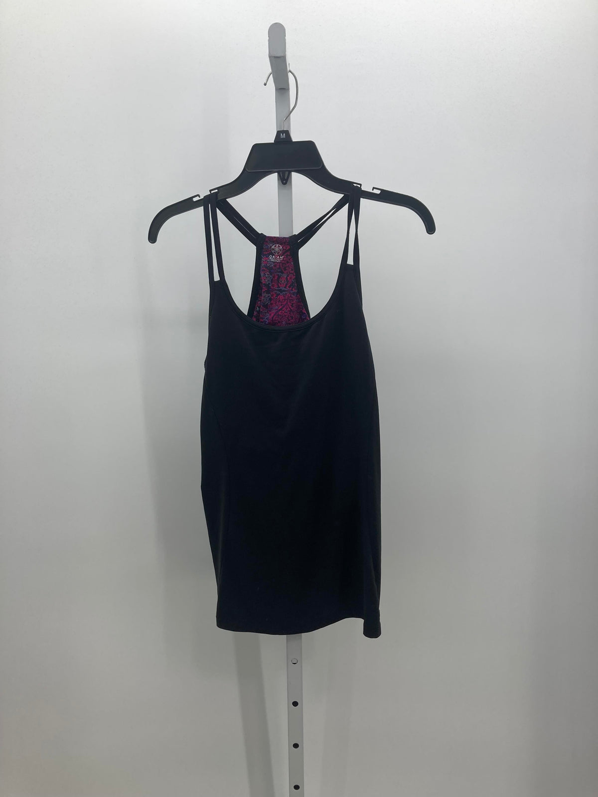 GAIAM Size Medium Misses Tank