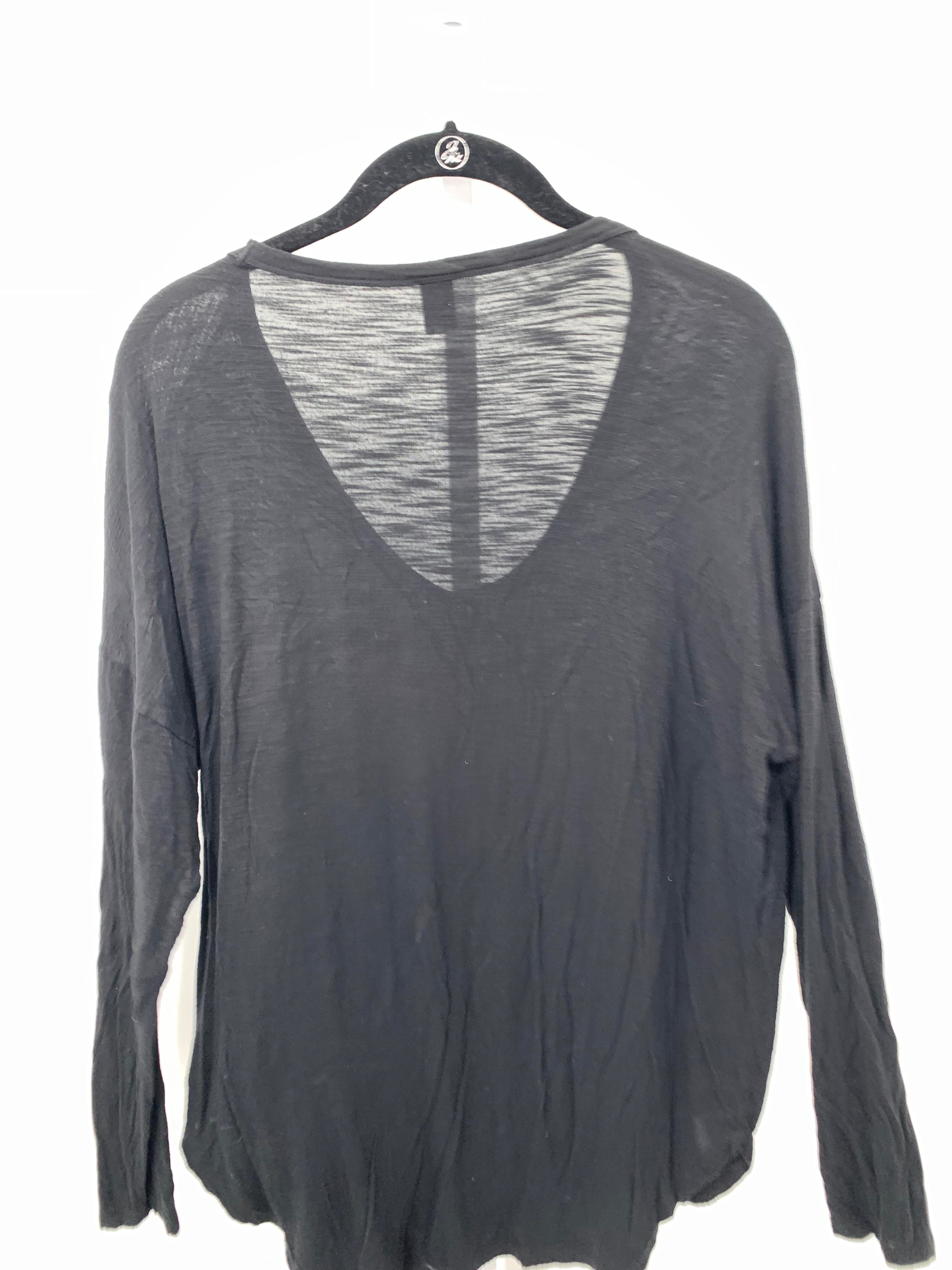 Old Navy Size Medium Misses Long Sleeve Shirt