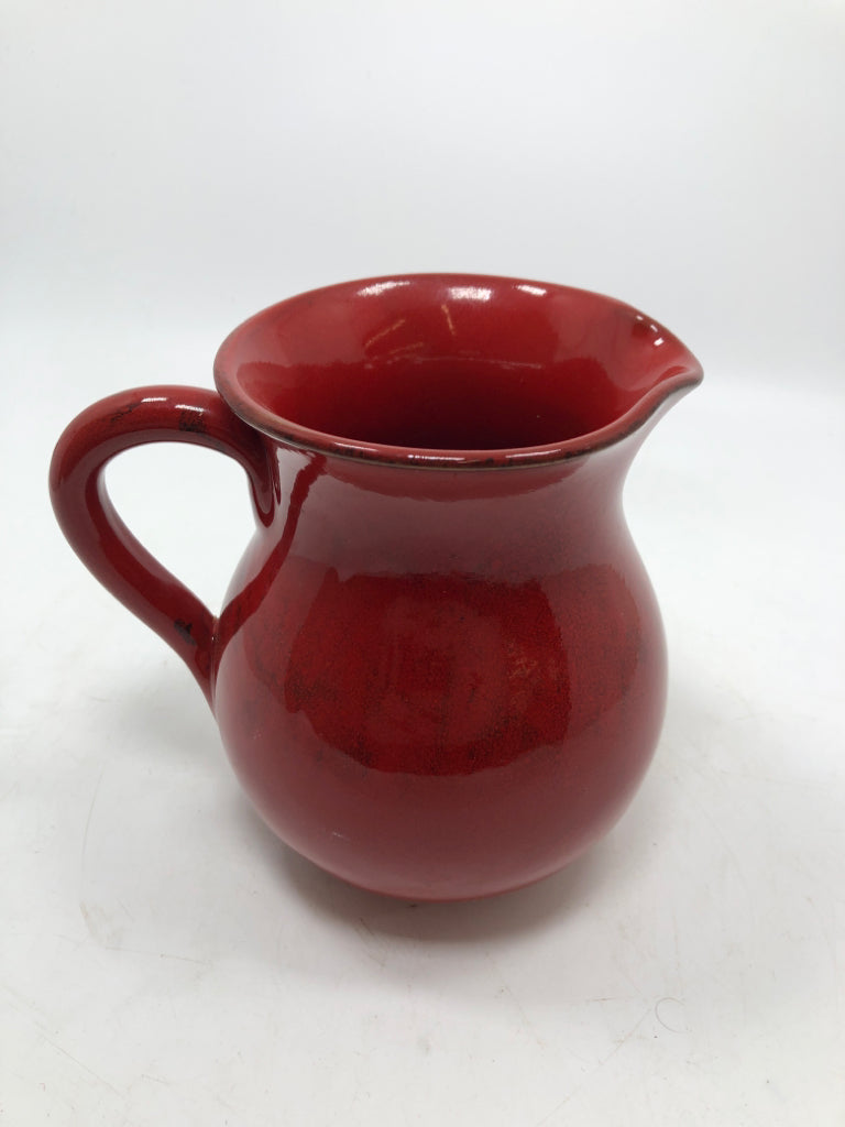 SM RED PITCHER MADE IN ITALY.