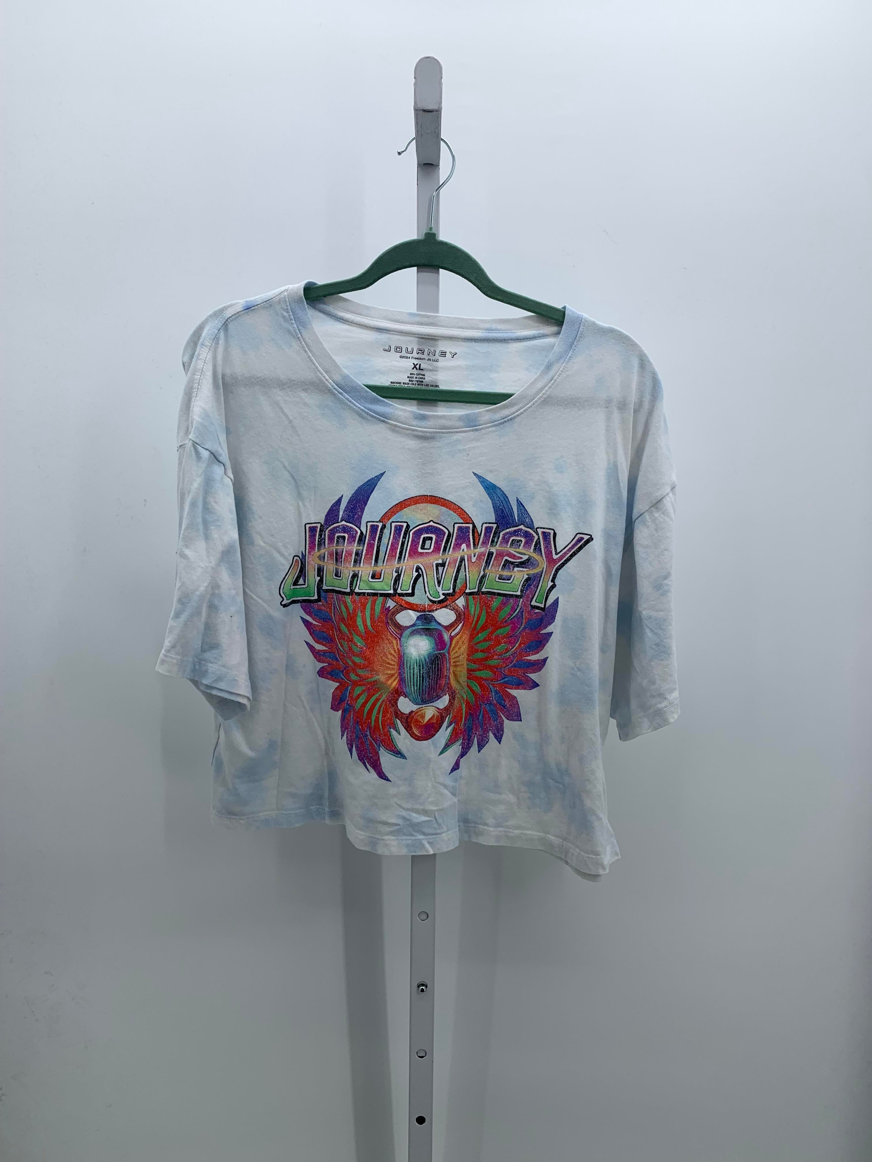Size Extra Large Juniors Short Sleeve Shirt