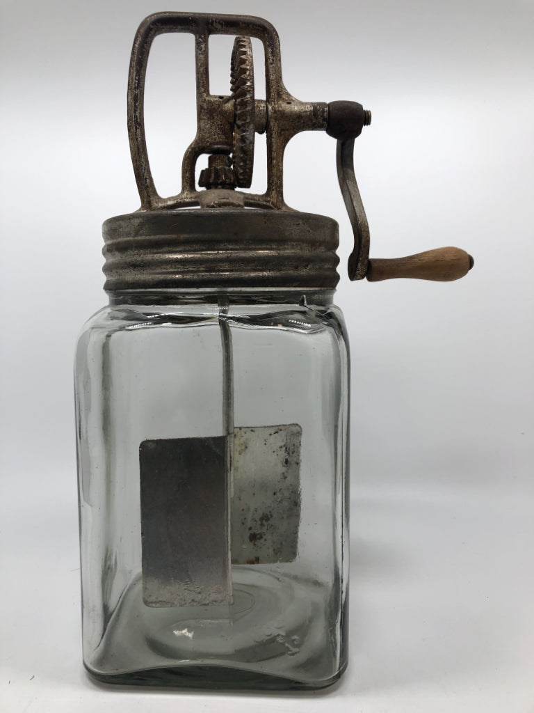 VTG GLASS 2QT BUTTER CHURNER #560.