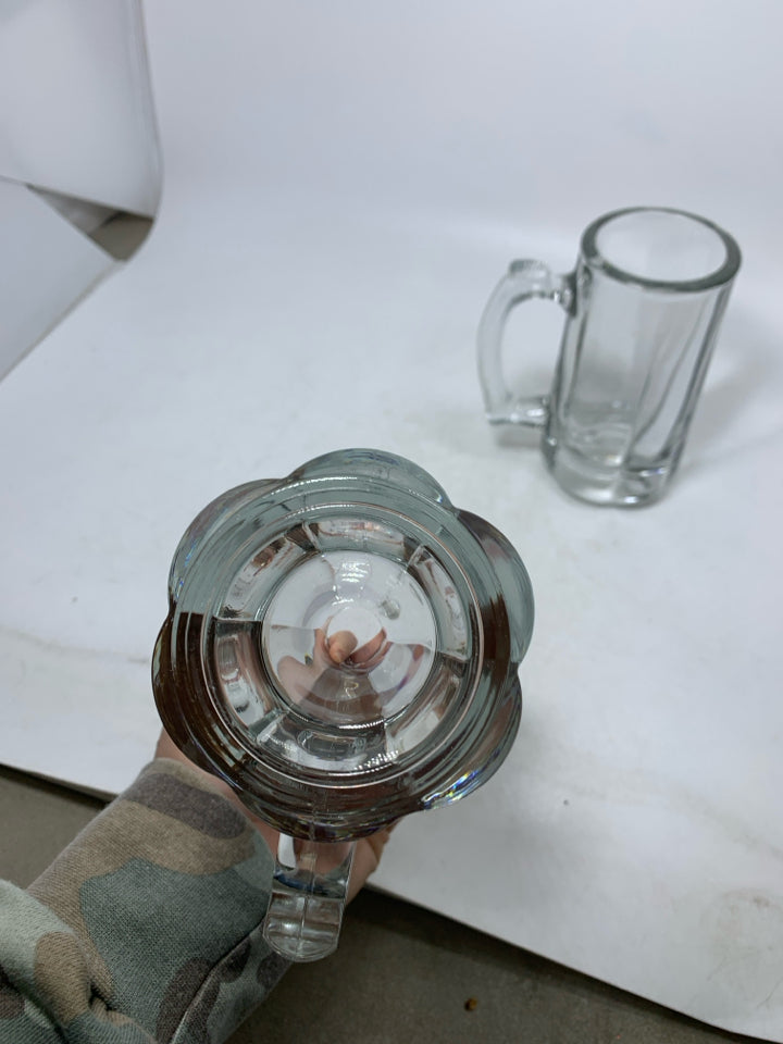 2 HEAVY CLEAR GLASS BEER MUGS.