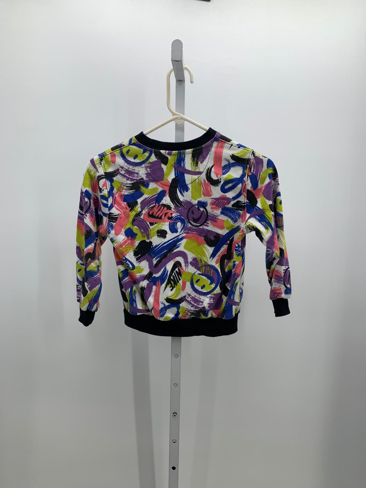 Nike Size 7 Girls Long Sleeve Shirt