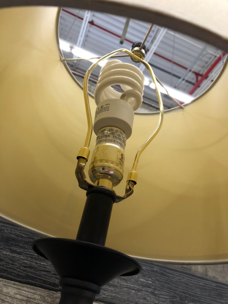BROWN METAL BASE LAMP W/TAN SHADE.