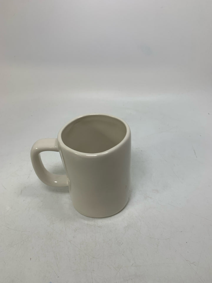 FLAWLESS MUG.