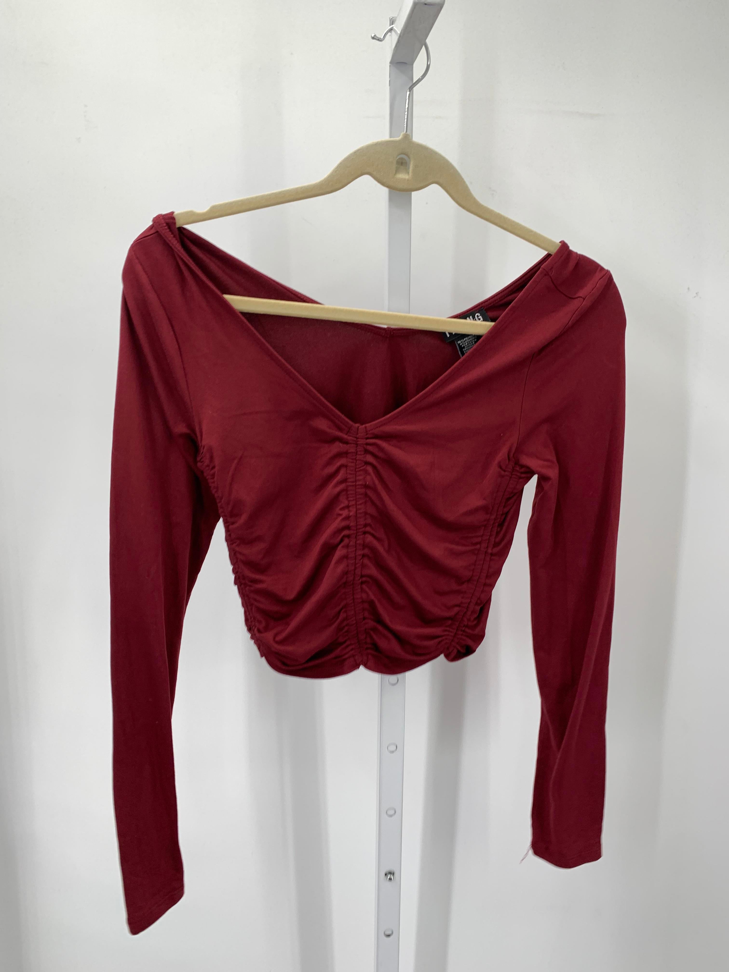 Size Medium Juniors Long Sleeve Shirt