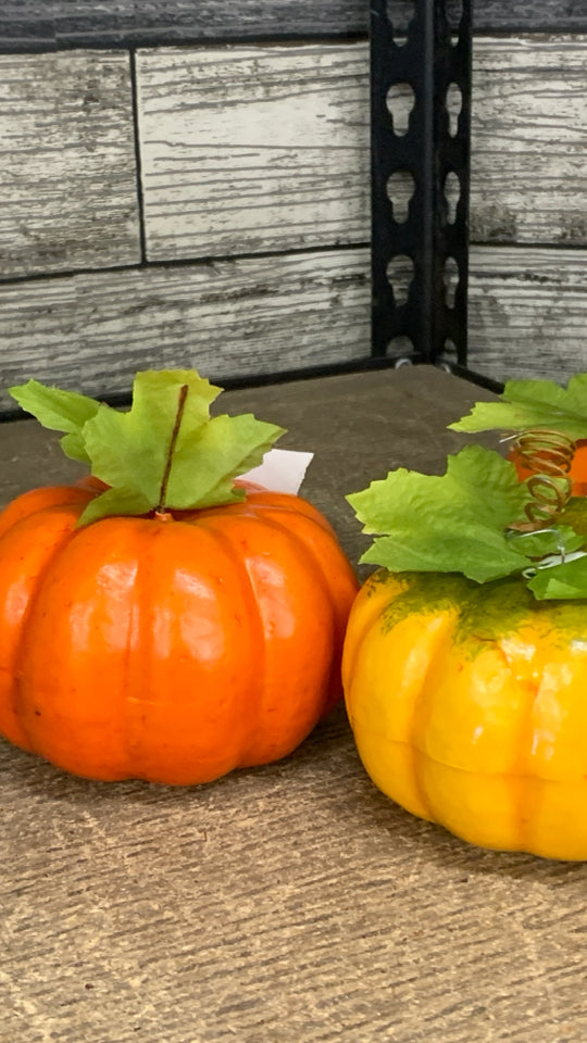 3 FOAM PUMPKINS DECOR.