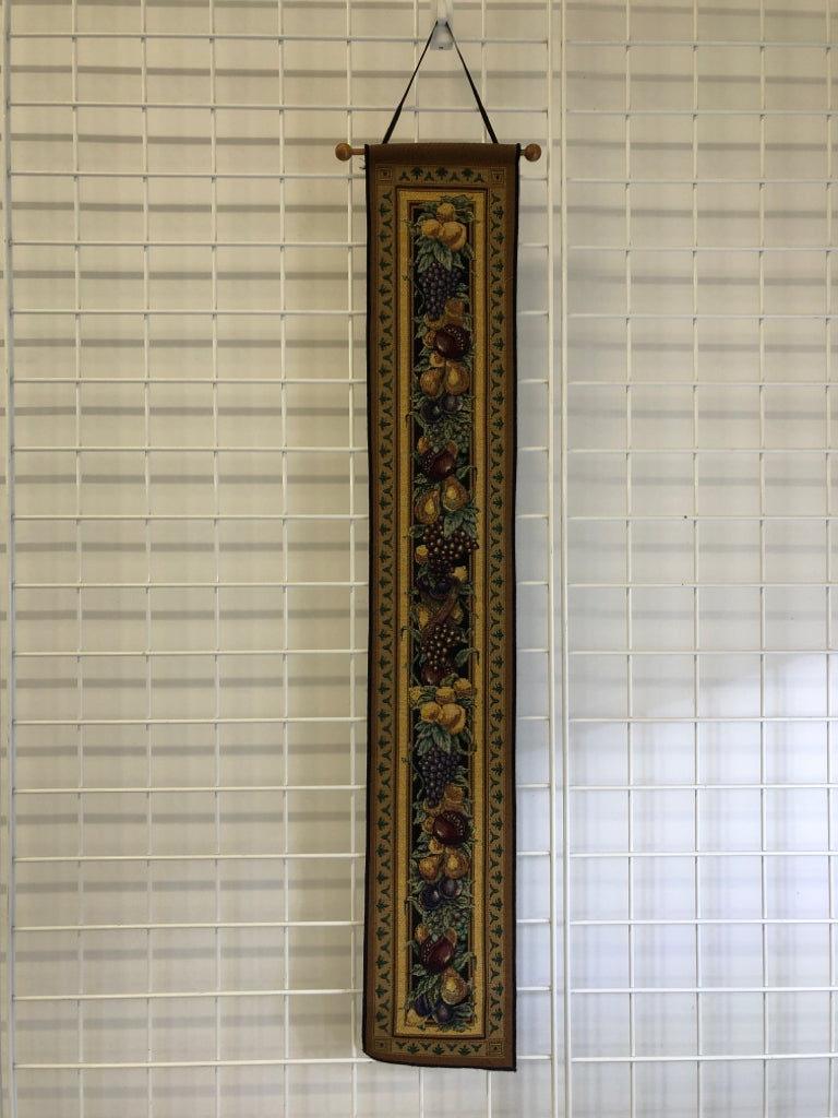 VTG OLD WORLD ITALY FRUITS TAPESTRY WALL HANGING.