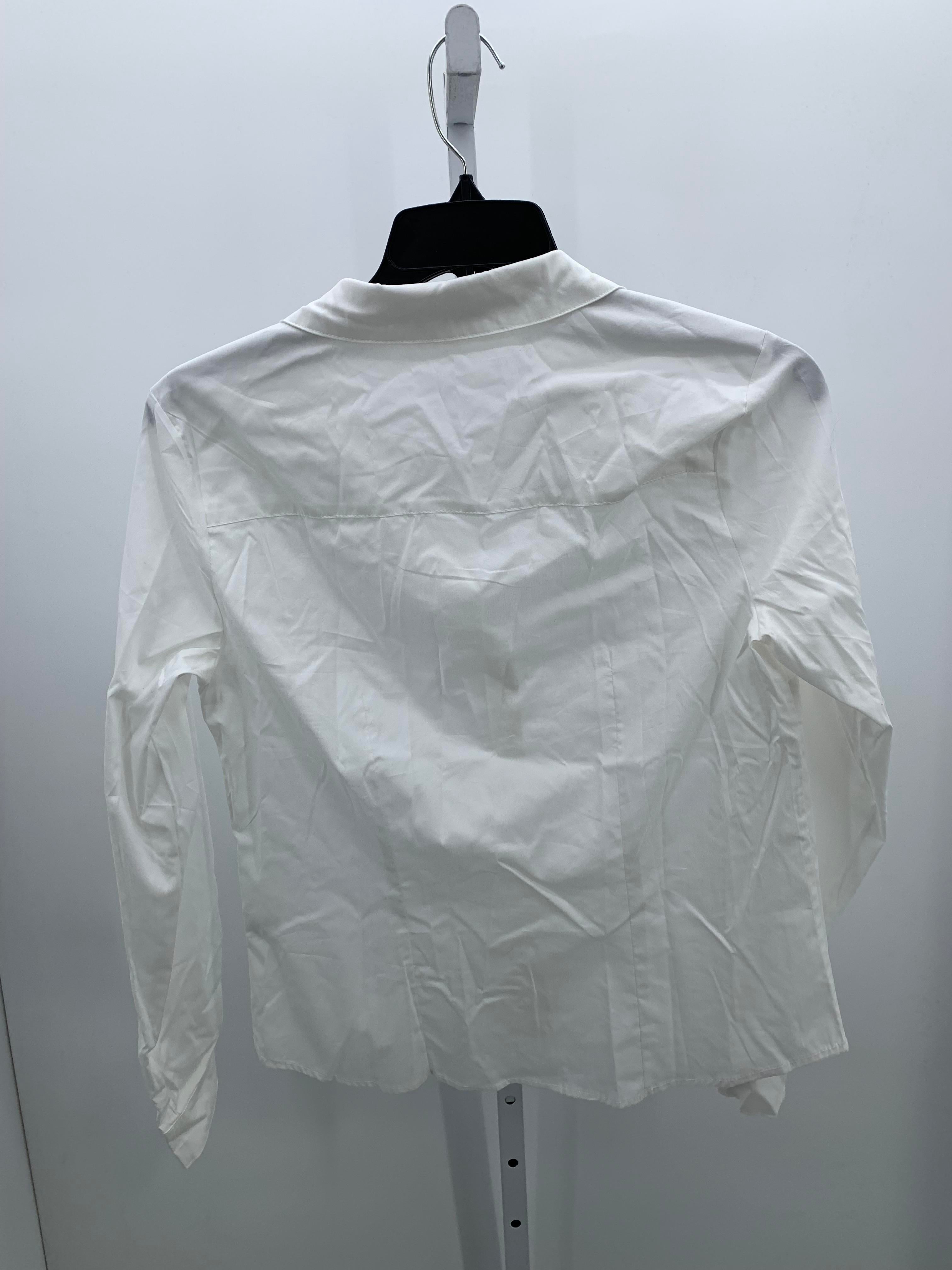 Love Tree Size Large Juniors Long Sleeve Shirt