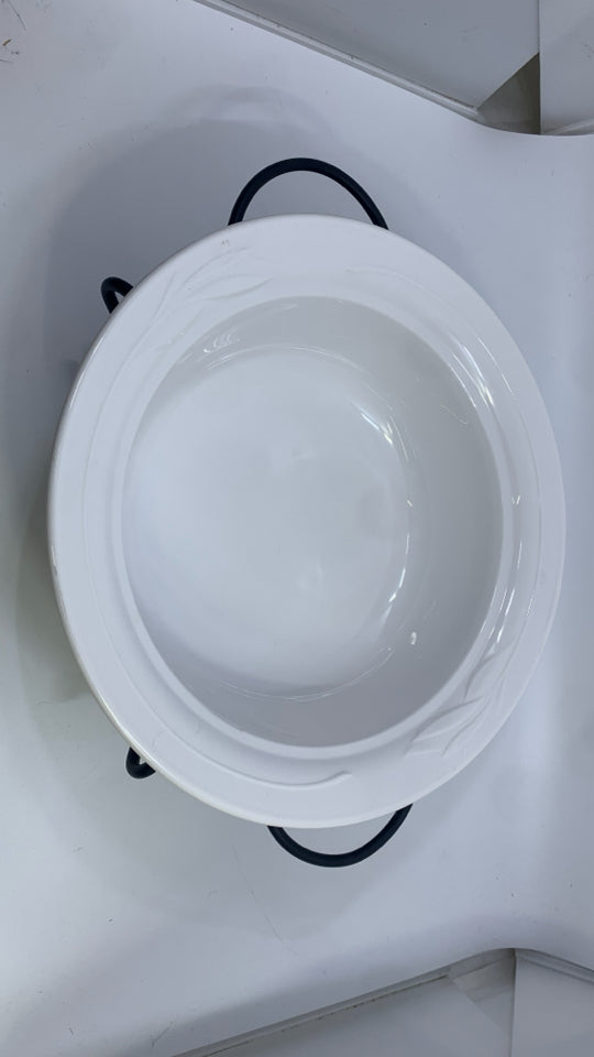 ROUND WHITE SERVER IN STAND.