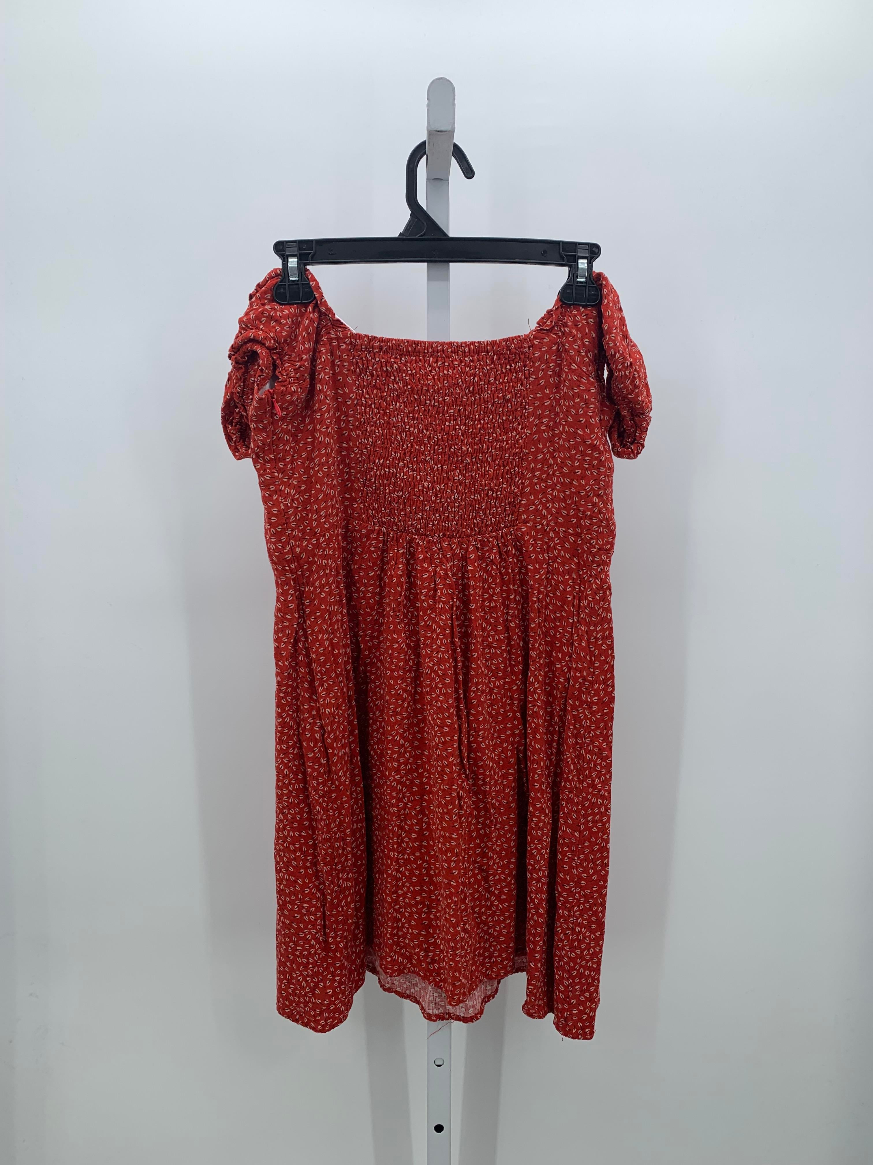 Size Large Misses Short Sleeve Dress