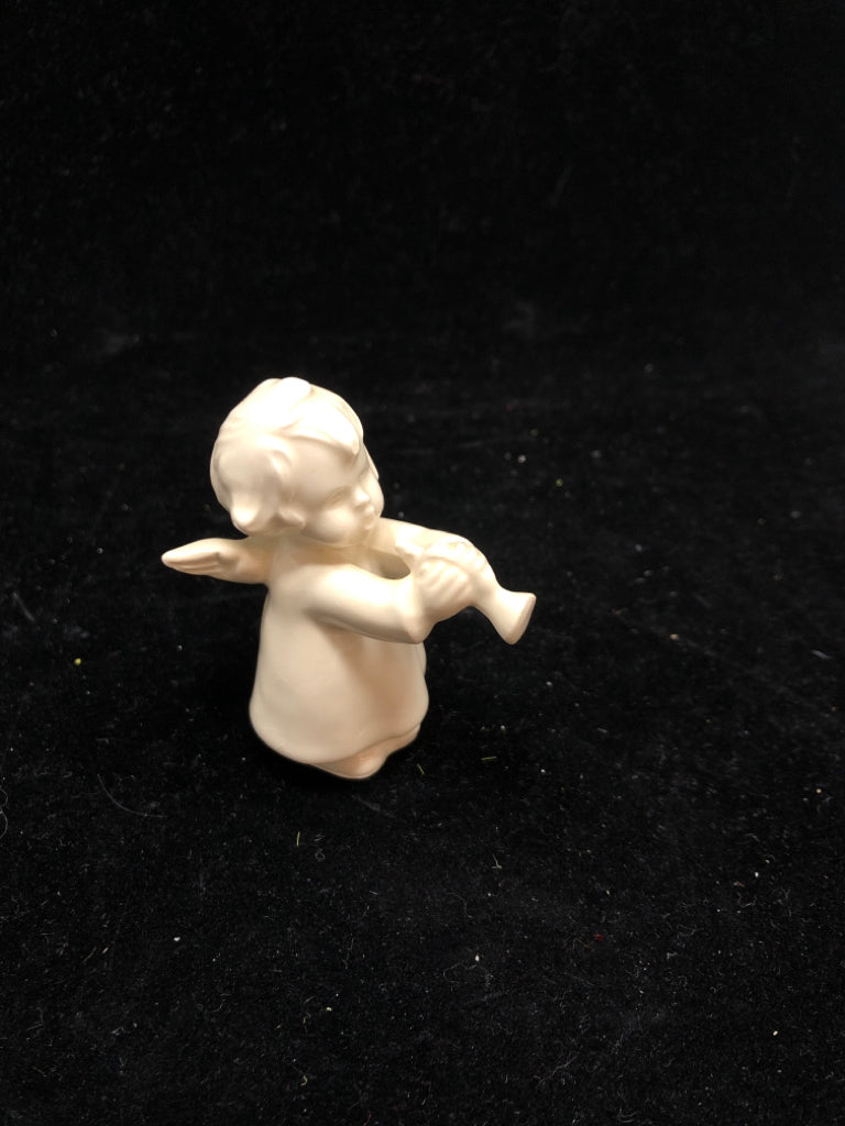 VTG PORCELAIN ANGEL WITH TRUMPET.