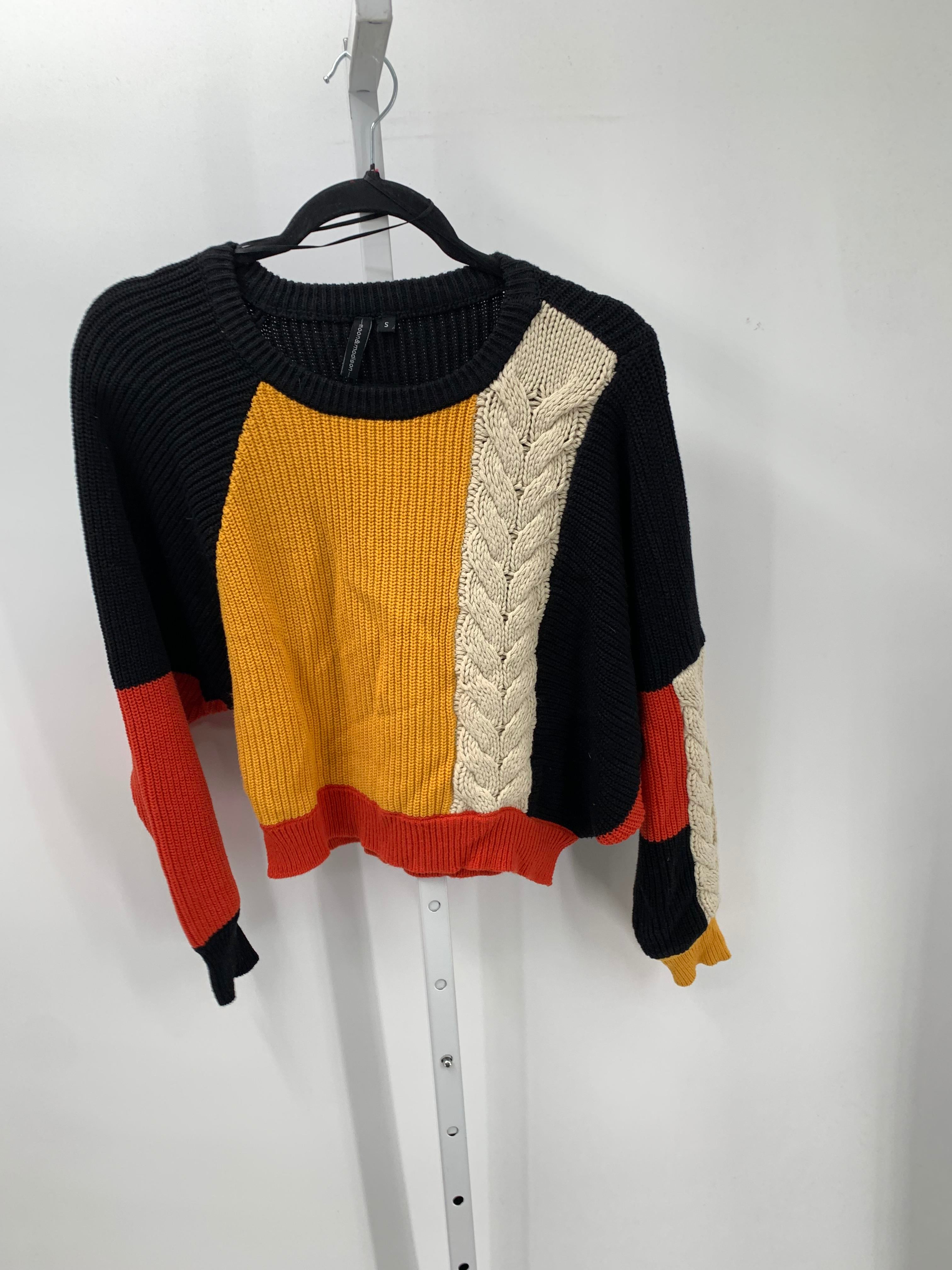 Size Small Juniors Long Sleeve Sweater