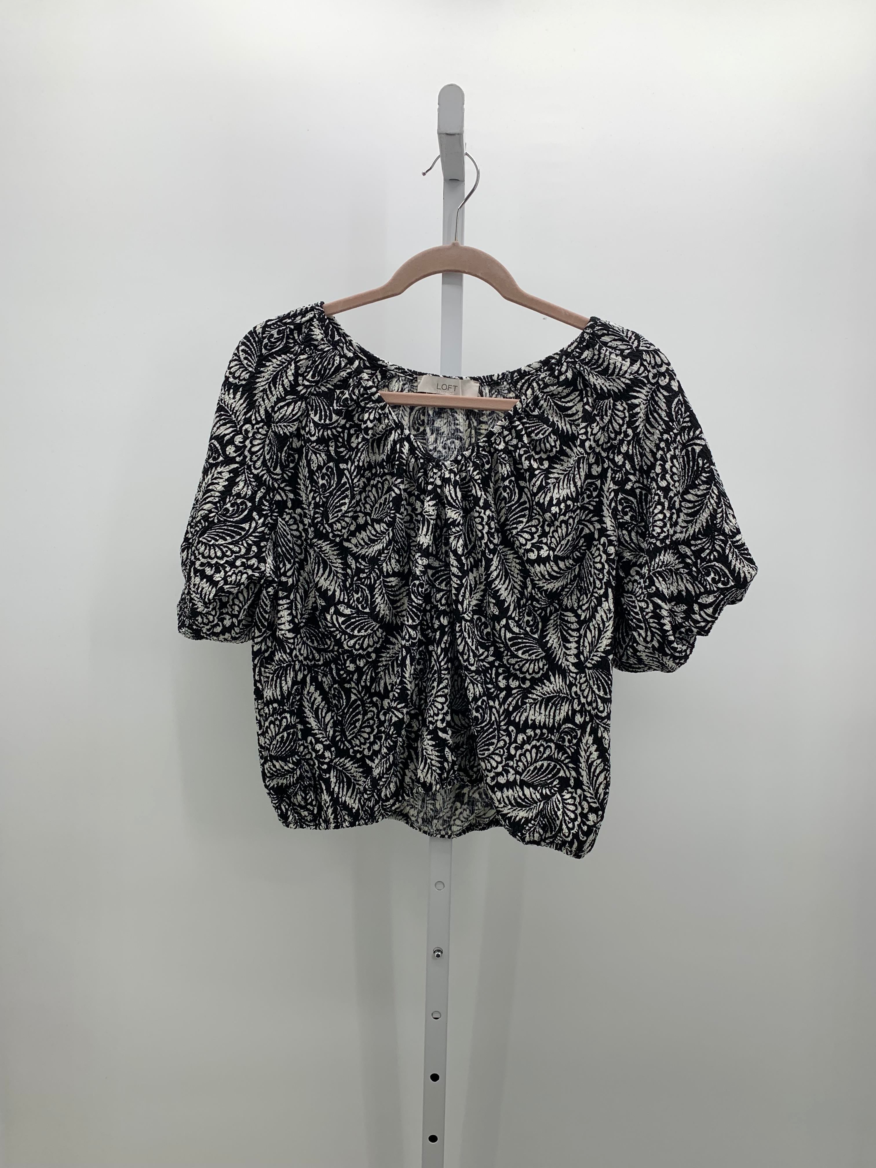 Loft Size Medium Misses Short Sleeve Shirt