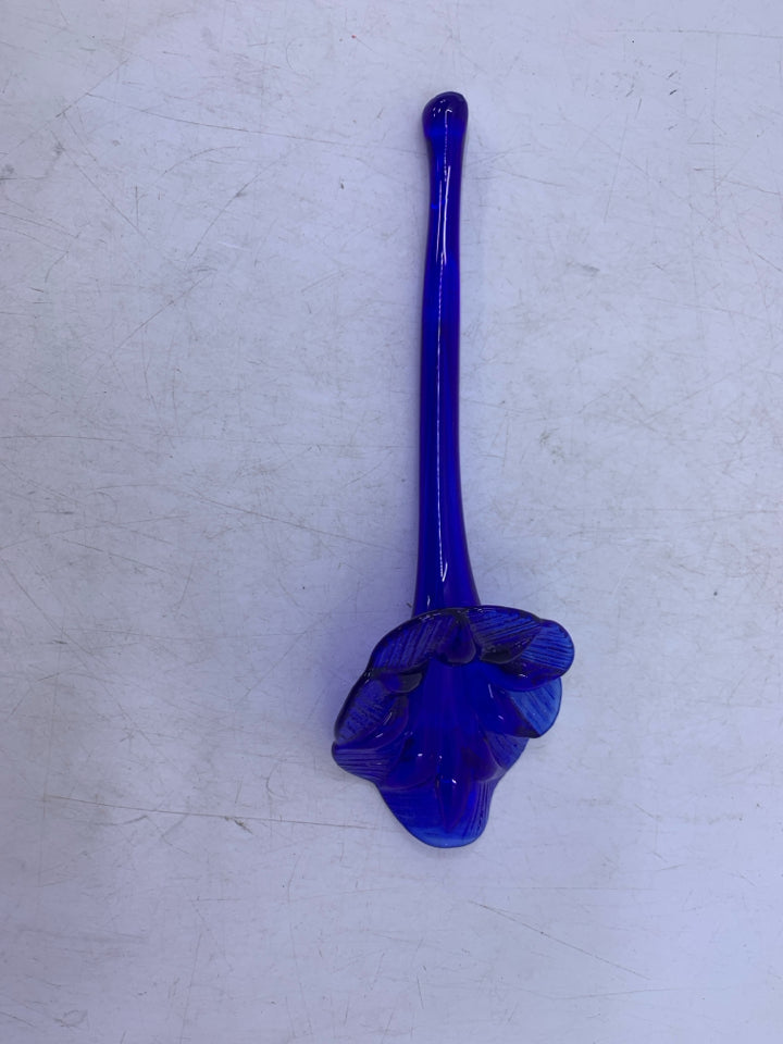 COBALT BLUE BLOWN GLASS FLOWERS.