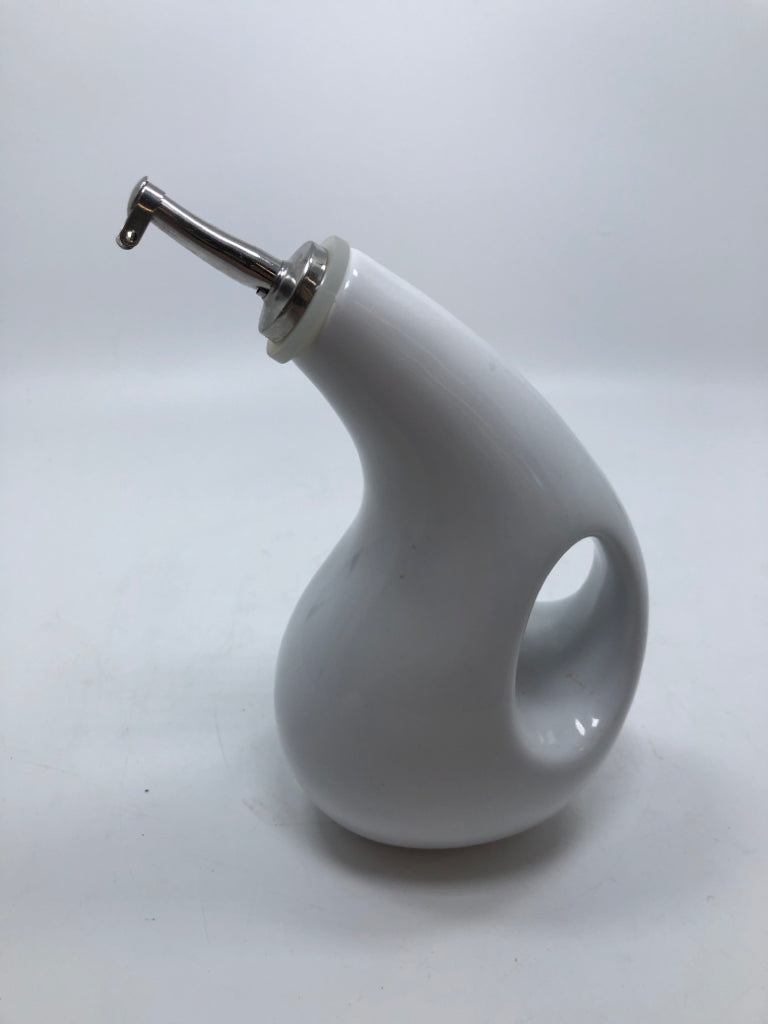 CERAMIC OIL DISPENSER.