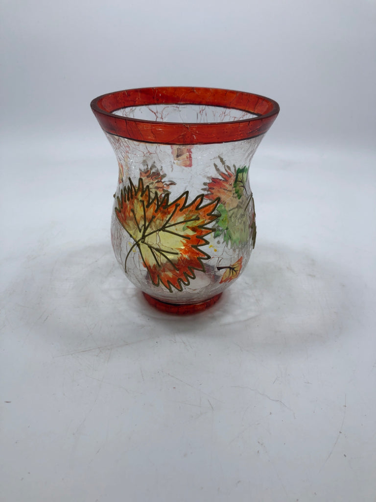 CRACKLE GLASS PAINTED LEAVES TEA LIGHT HOLDER.