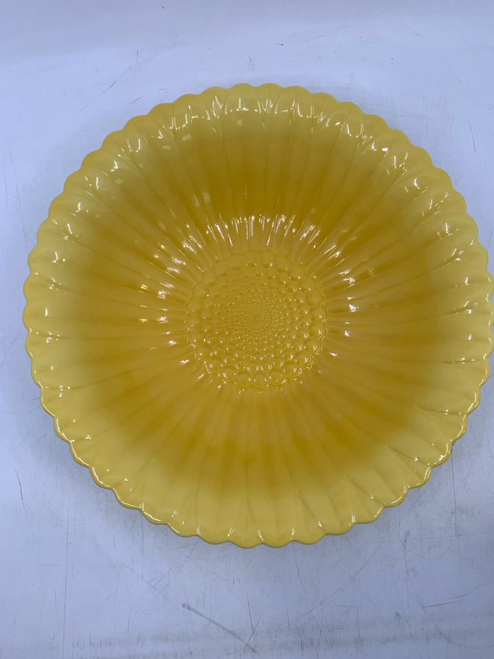 YELLOW FLOWERS TEXTURED BOWL.