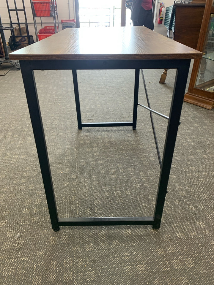 BLACK METAL FAUX WOOD TOP DESK.
