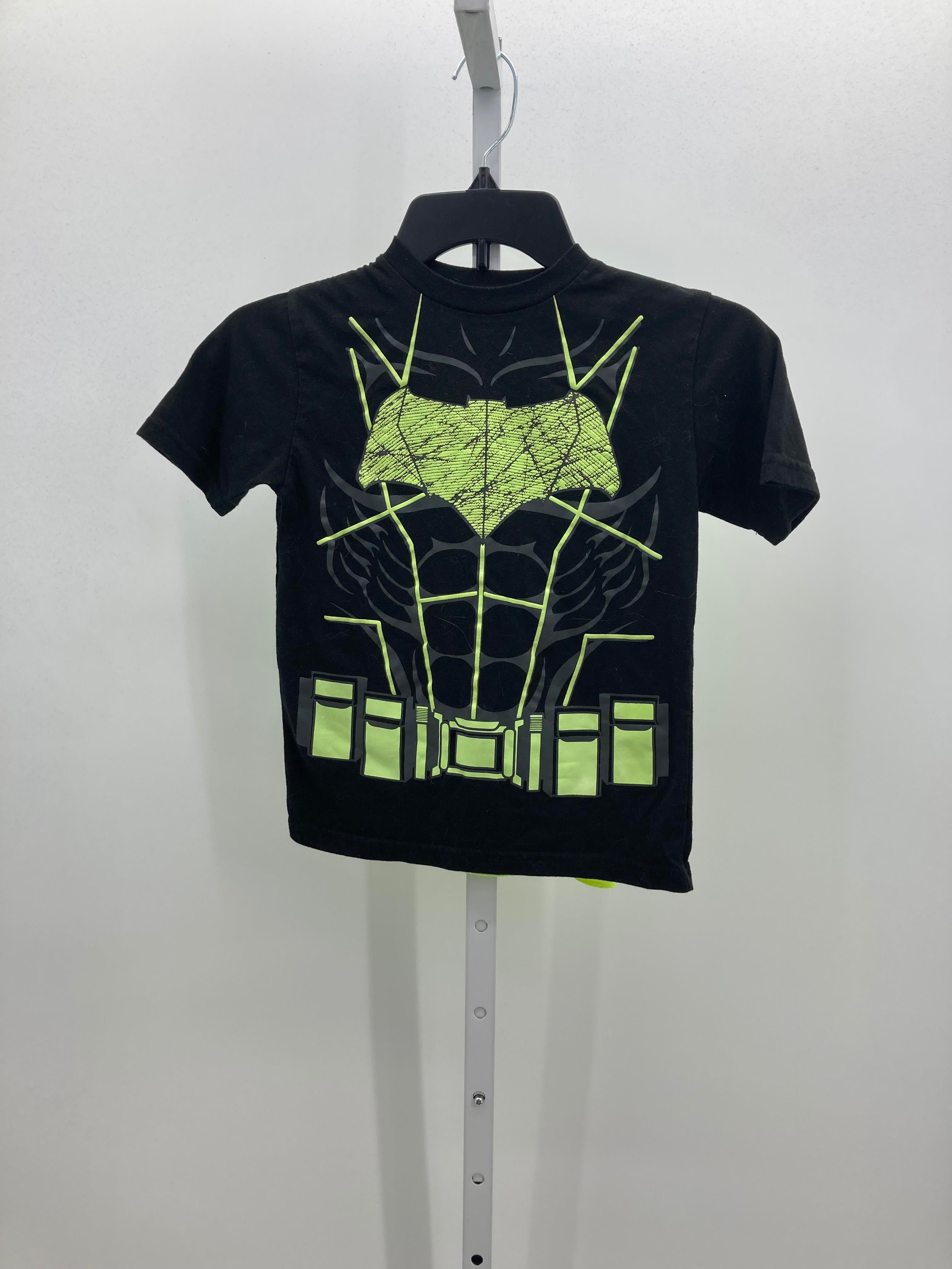 YELLOW GRAPHIC CAPE