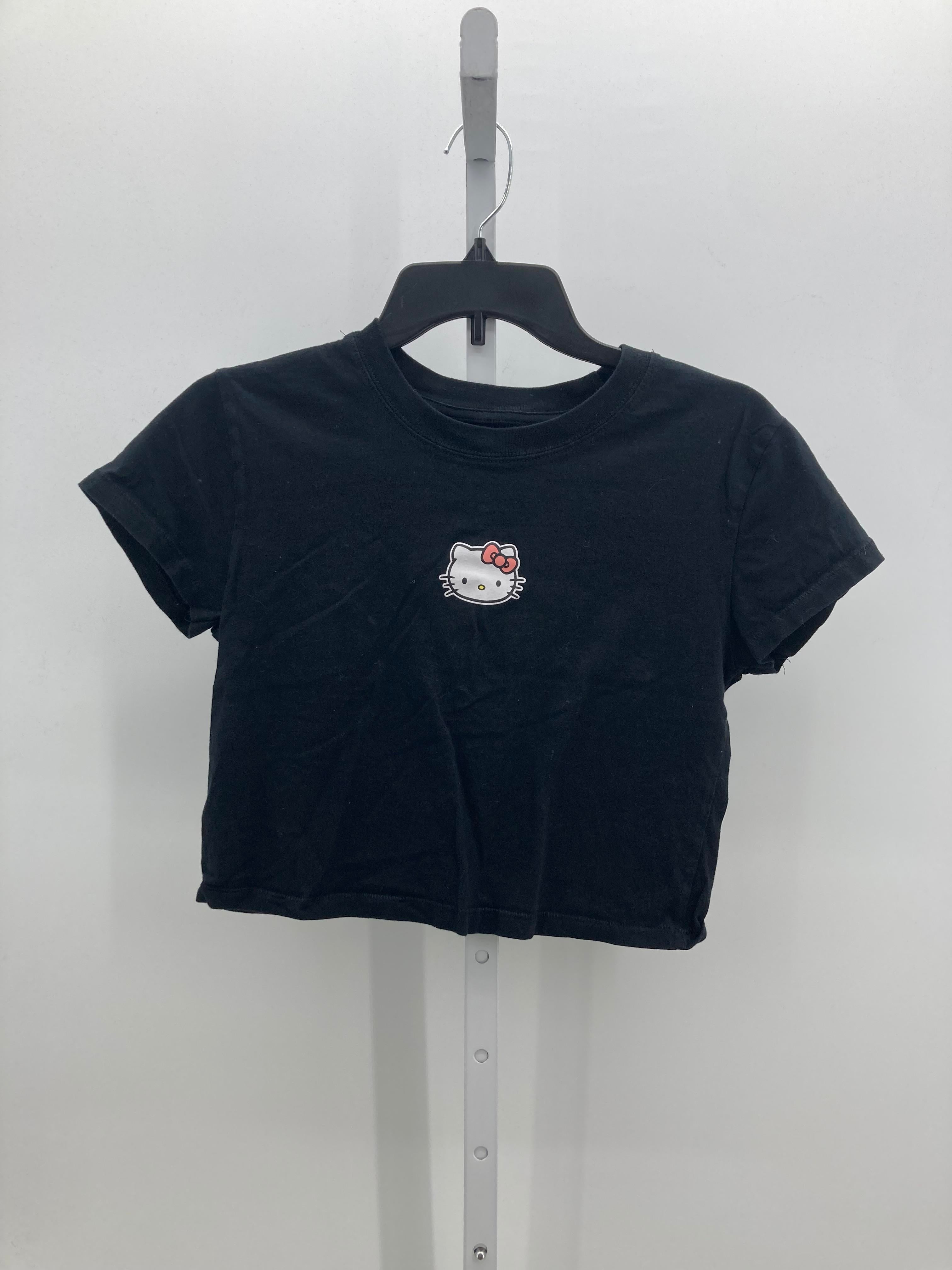 Hello Kitty Size Medium Juniors Short Sleeve Shirt