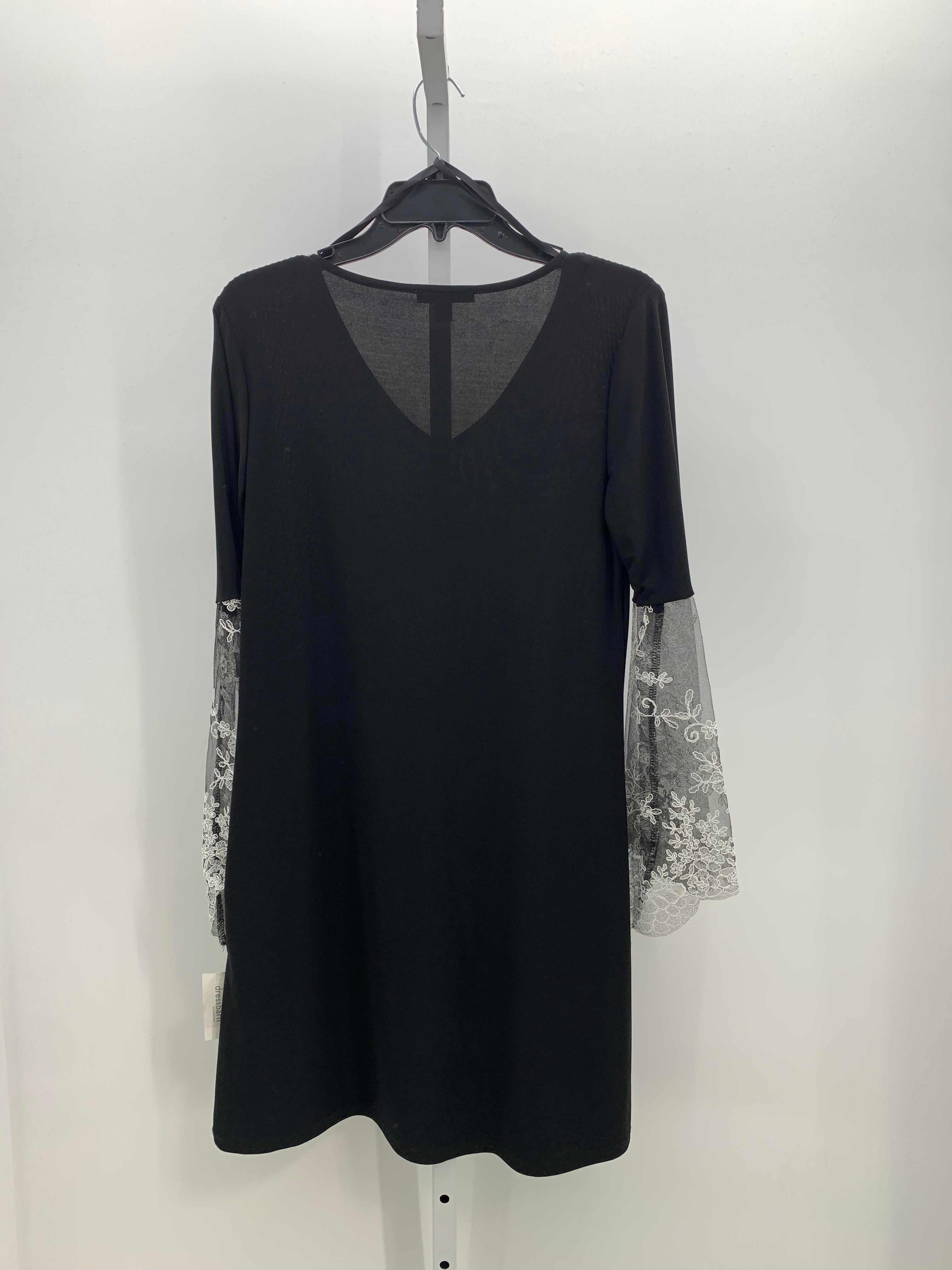 Roz & Ali Size Small Misses 3/4 Sleeve Dress
