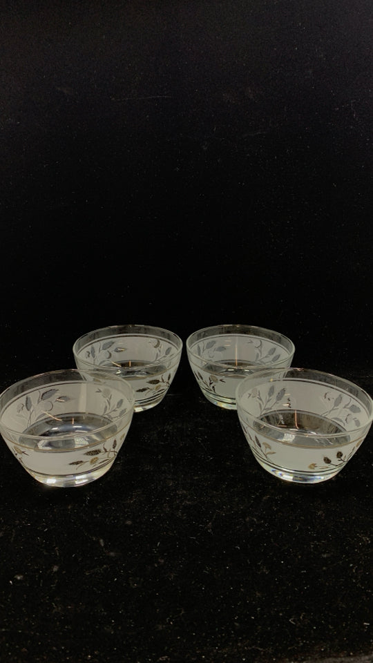 4 VTG SMALL WHEAT PATTERN FROSTED GLASS BOWLS.